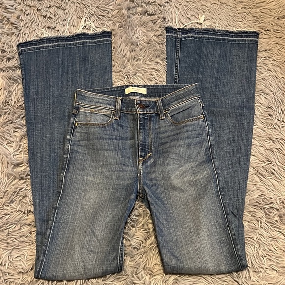 A&F Distressed Ultra Flare Jeans - Picture 5 of 7